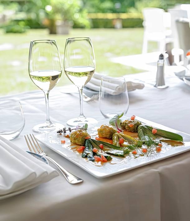La Petite Cour - restaurant BAGES