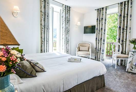 La Petite Cour - restaurant BAGES