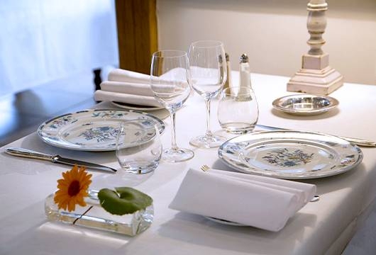 La Petite Cour - restaurant BAGES